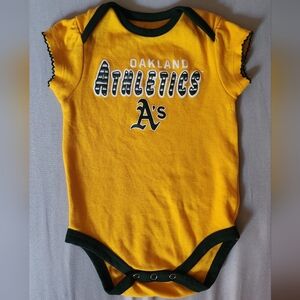 MLB Oakland Athletics Yellow & Green Baby Bodysuit